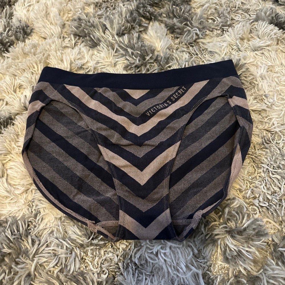 NWOT Victoria’s Secret Panty